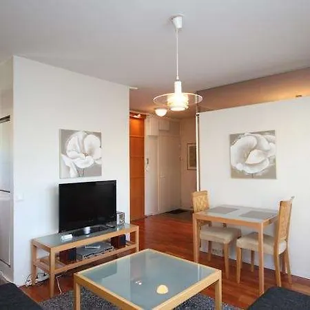 Gella Serviced Pitaejaenmaeki Apartmán Helsinky