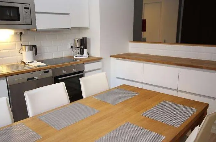 Апартаменты Gella Serviced Pitaejaenmaeki Хельсинки